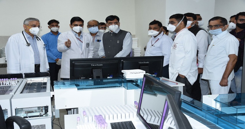 AIIMS : उपचार प्रक्रिया के लिहाज से मील का पत्थर साबित होगी अत्याधुनिक लैब AIIMS : उपचार प्रक्रिया के लिहाज से मील का पत्थर साबित होगी अत्याधुनिक लैब